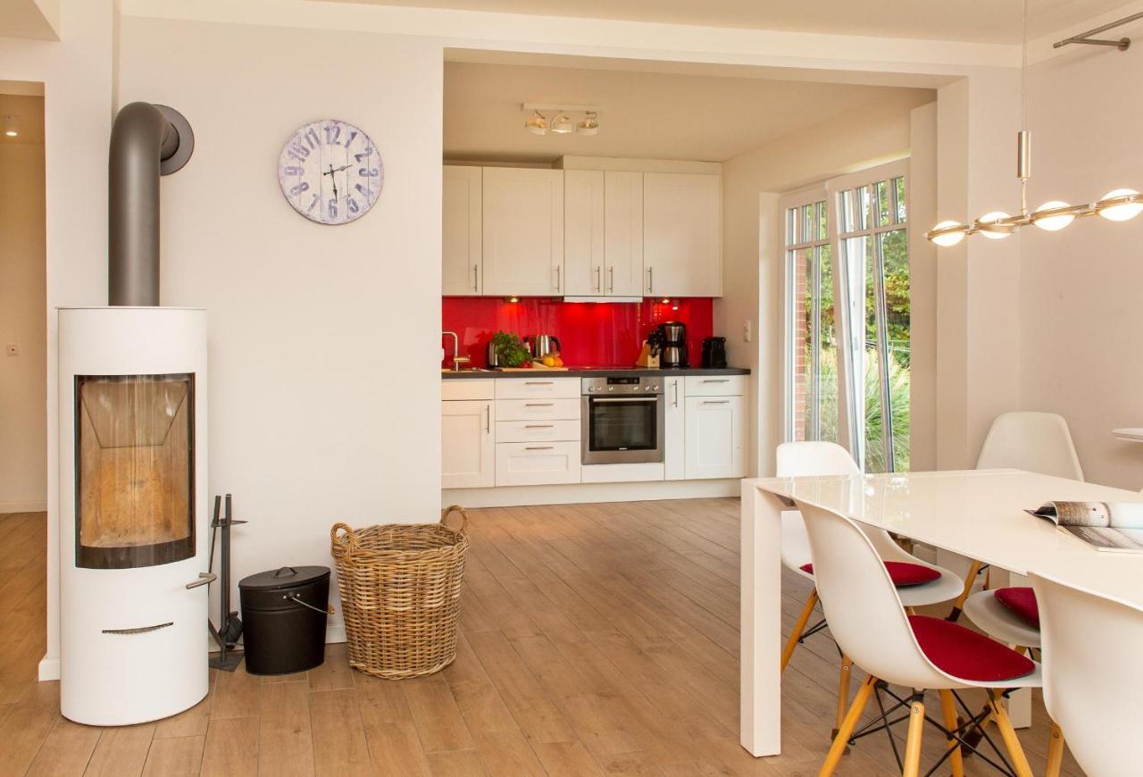 Haus Watthus - Wohnung Paradies Nebel  Kültér fotó