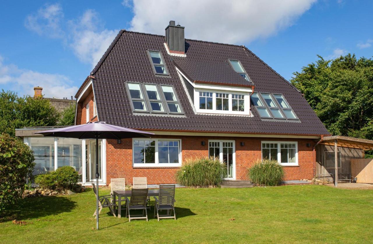 Haus Watthus - Wohnung Paradies Nebel  Kültér fotó