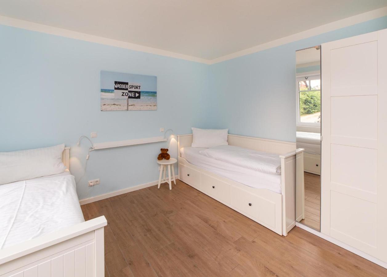 Haus Watthus - Wohnung Paradies Nebel  Kültér fotó